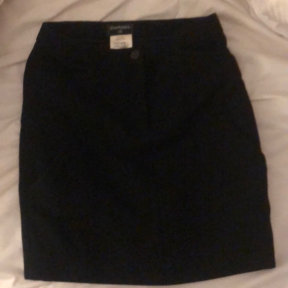CHANEL classic black pencil skirt - authentic - Picture 1 of 2